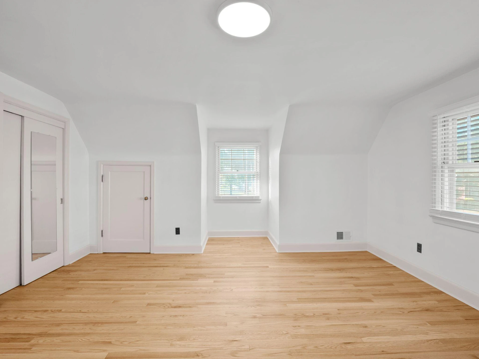 306 2nd ST - Photo 21