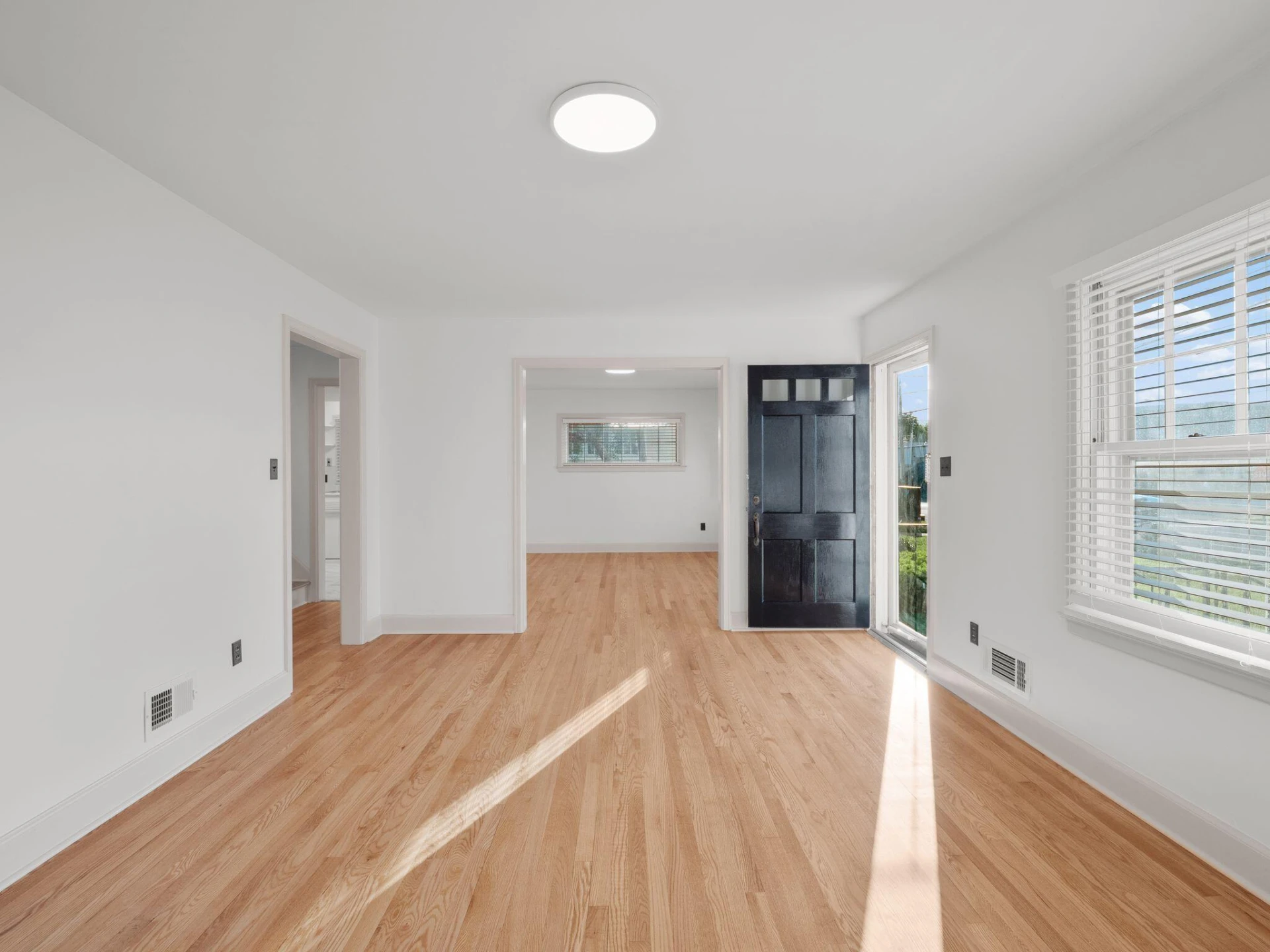 306 2nd ST - Photo 11