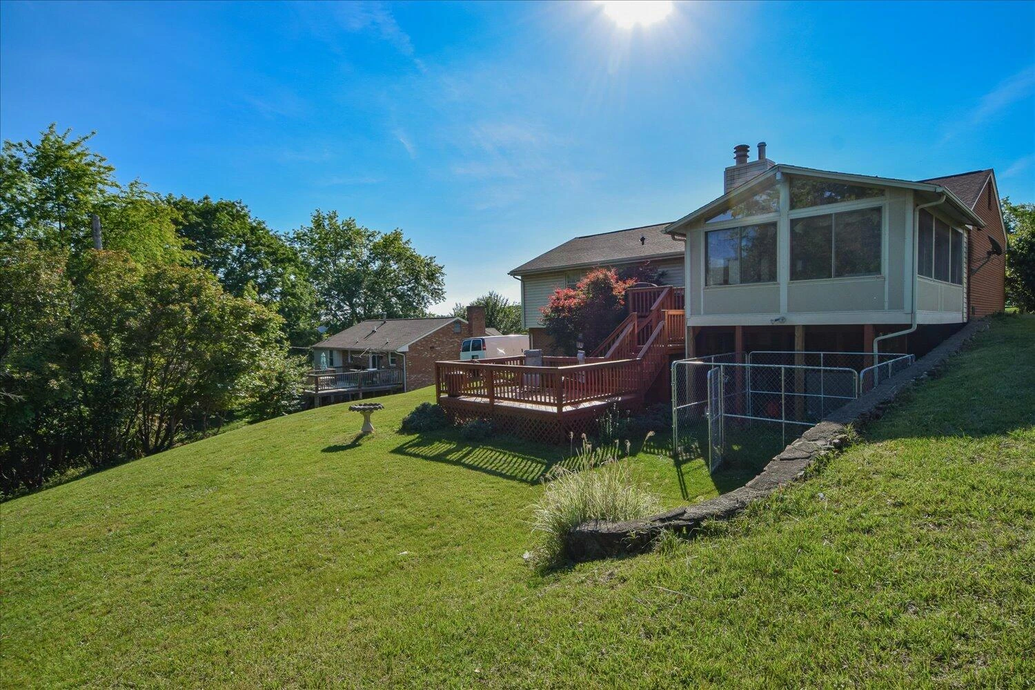2245 Karen DR - Photo 27