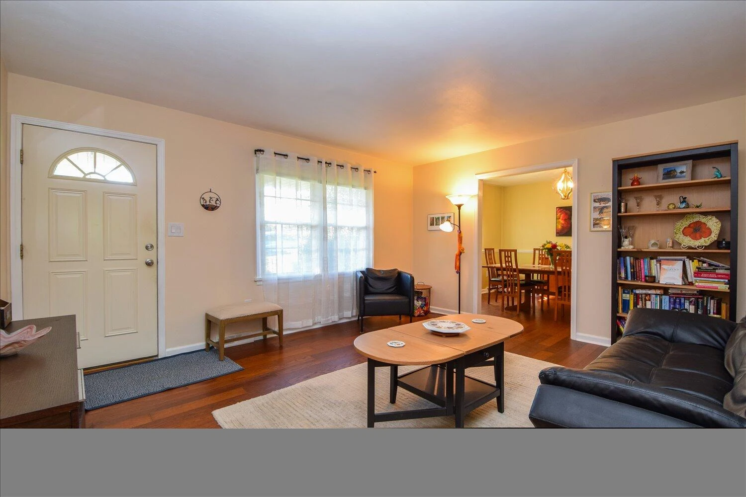 2245 Karen DR - Photo 4