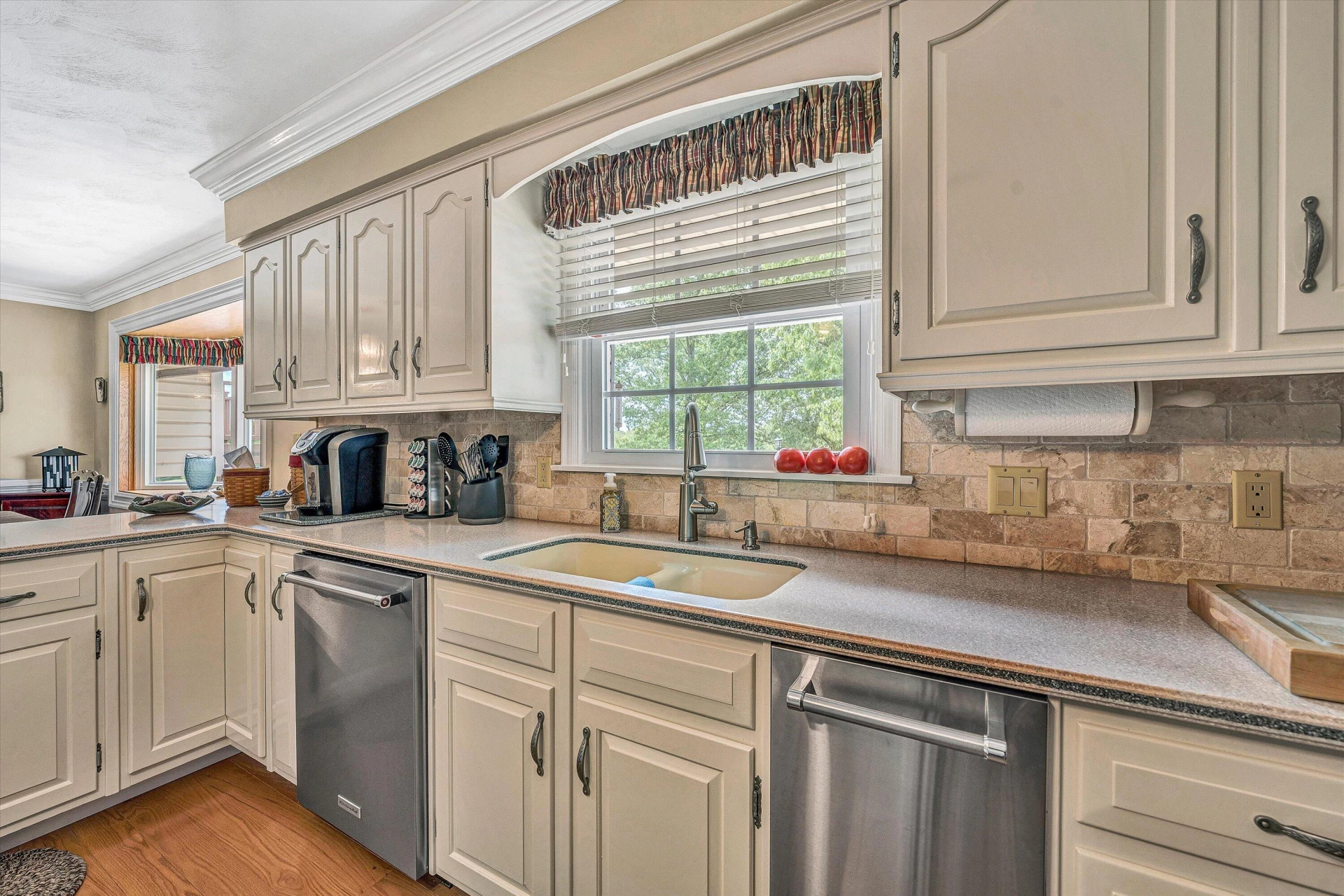 3229 Morgans Mill RD - Photo 10