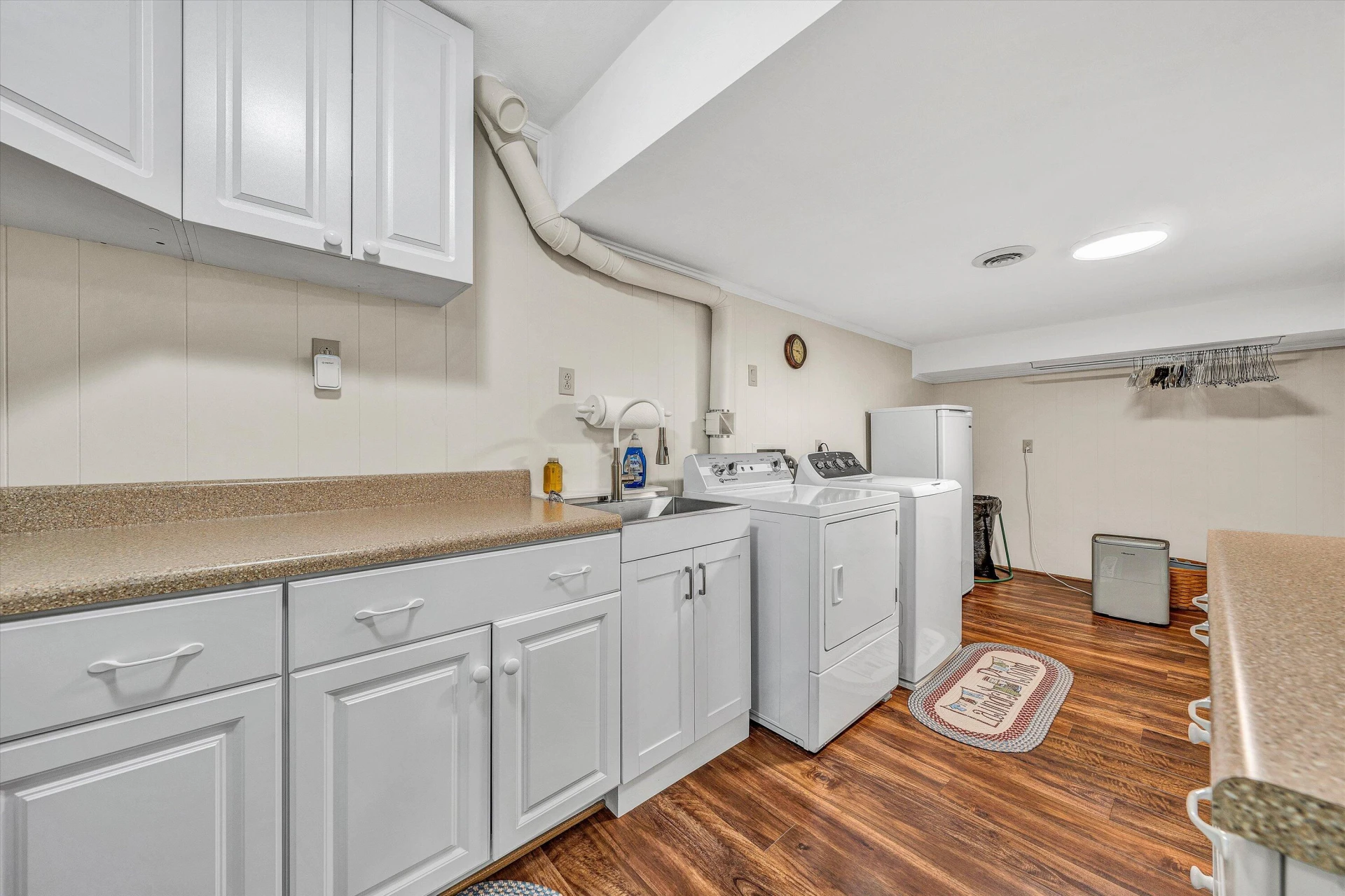 3229 Morgans Mill RD - Photo 32