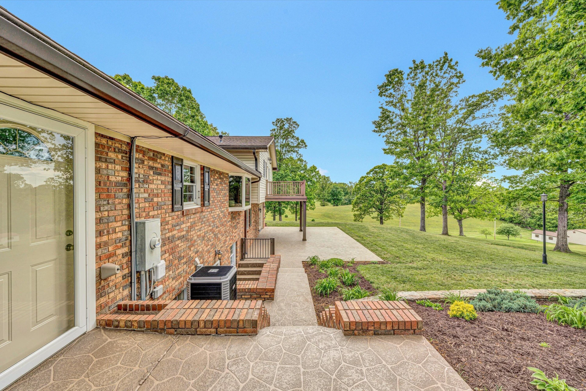3229 Morgans Mill RD - Photo 37