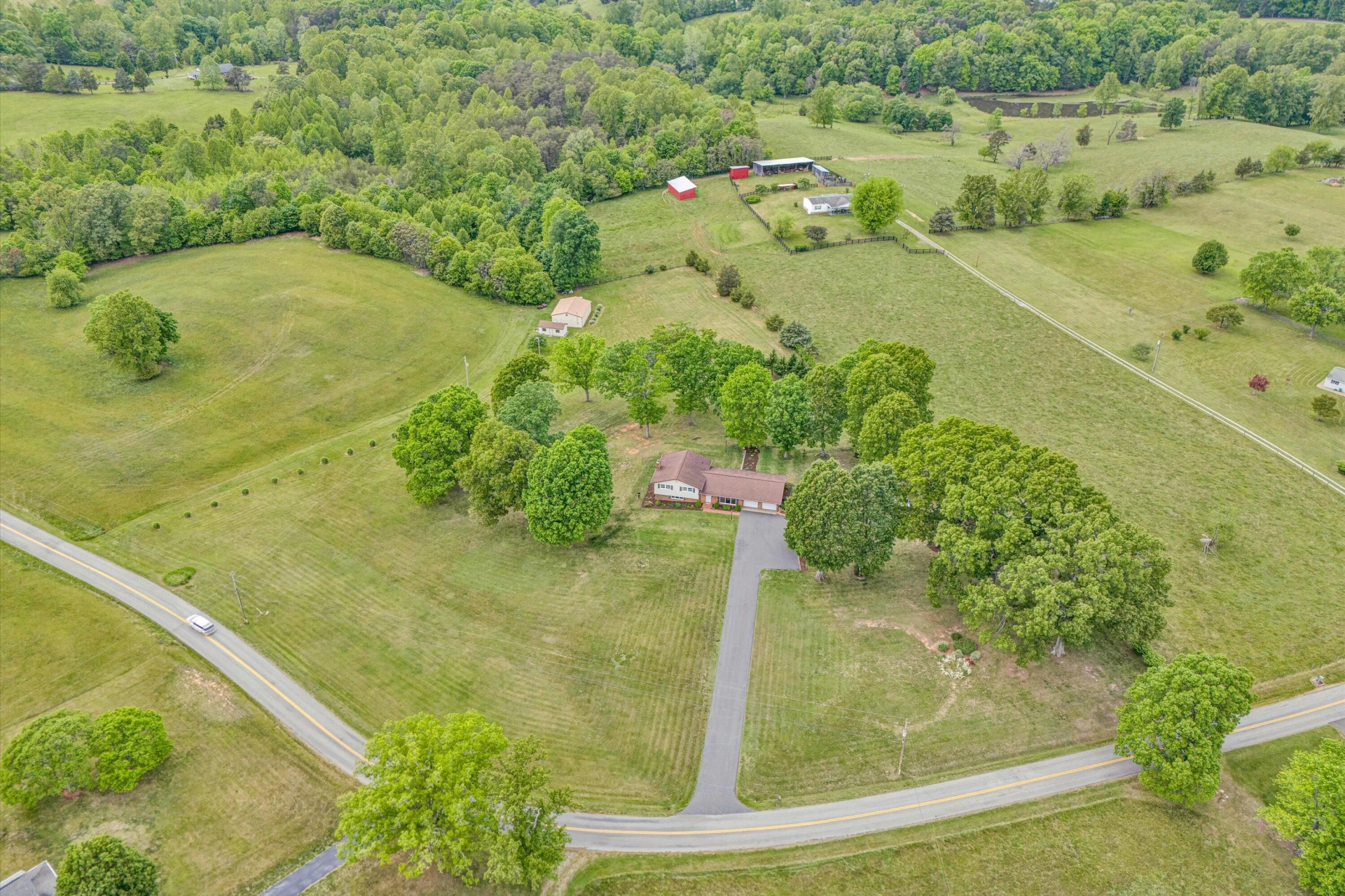 3229 Morgans Mill RD - Photo 45