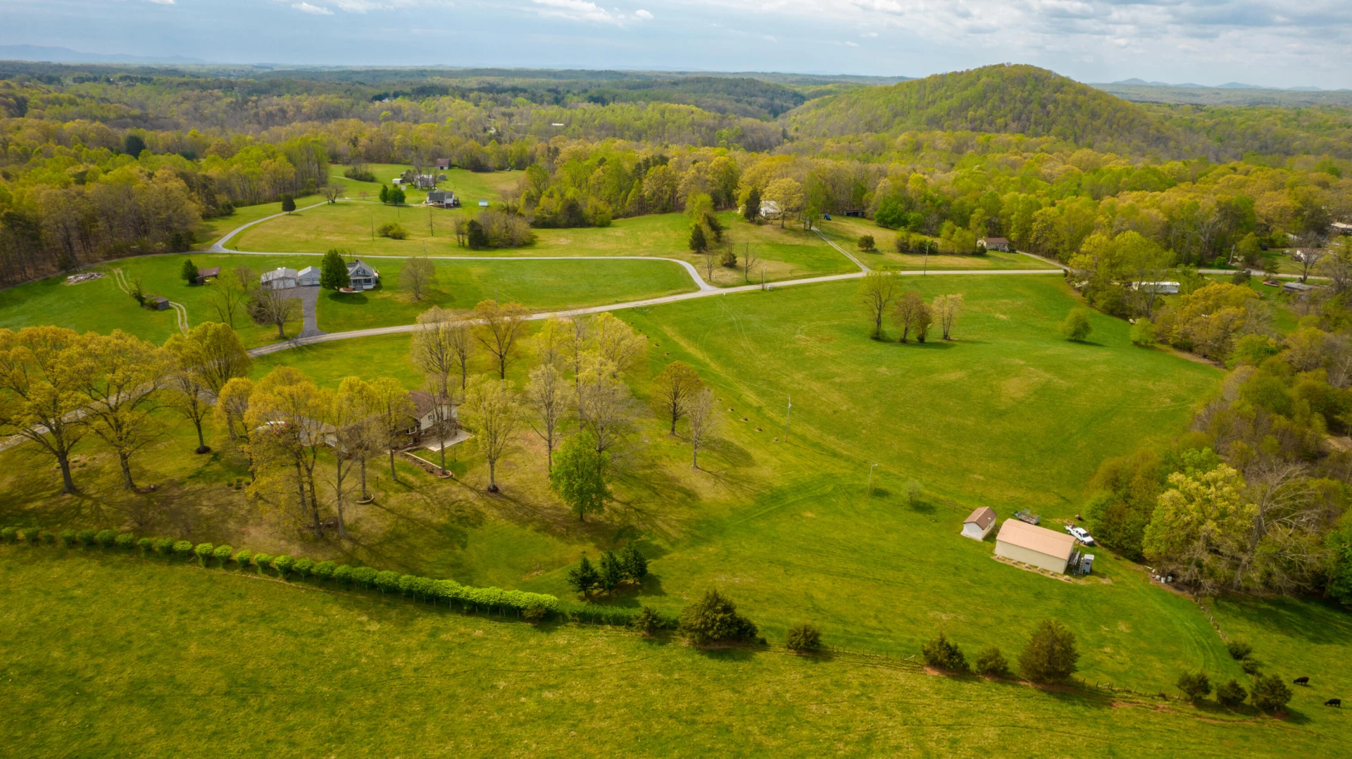 3229 Morgans Mill RD - Photo 52