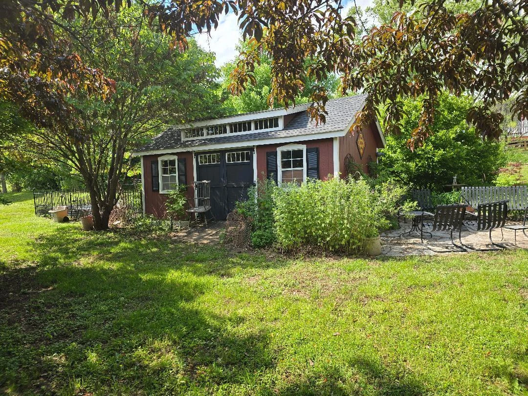 322 2nd ST - Photo 16