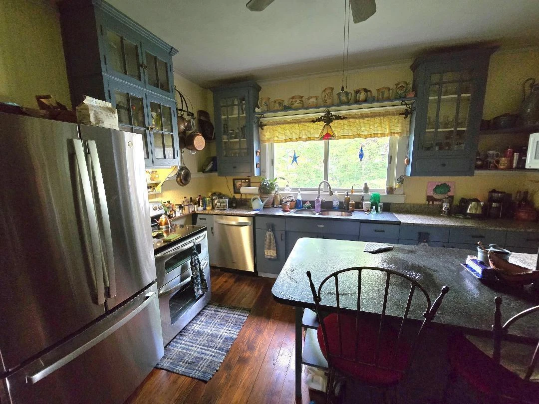 322 2nd ST - Photo 8