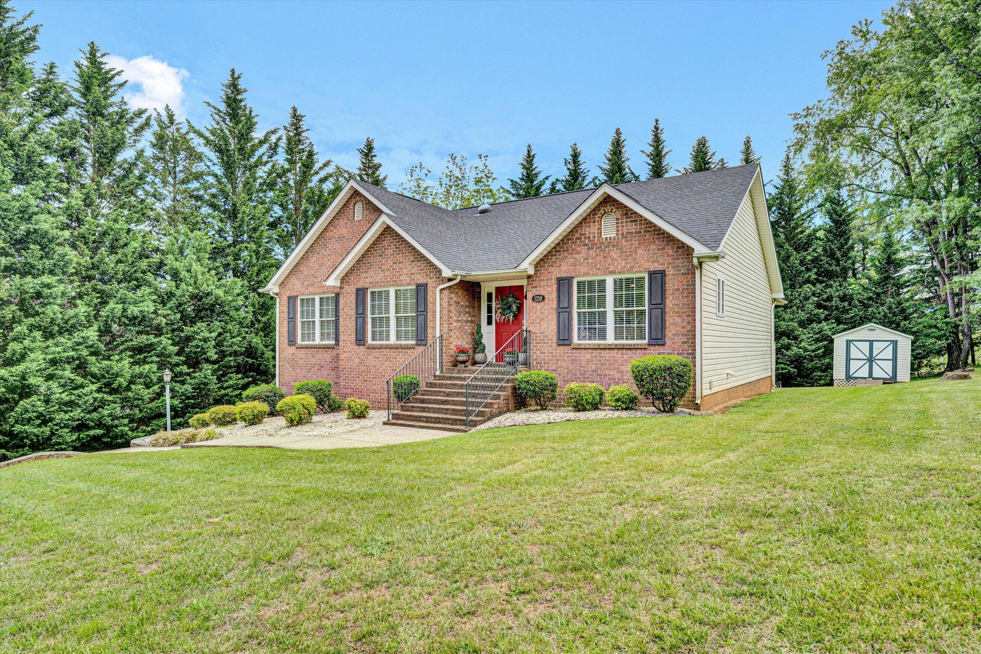 1218 Lynchburg Turnpike - Photo 2