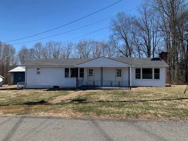122 Acorn RD