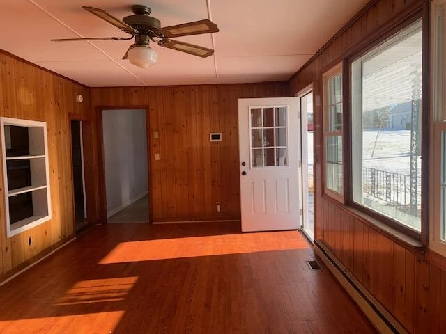 122 Acorn RD - Photo 4