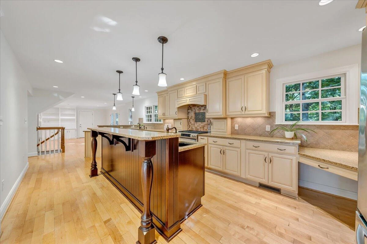 5122 Remington RD - Photo 17