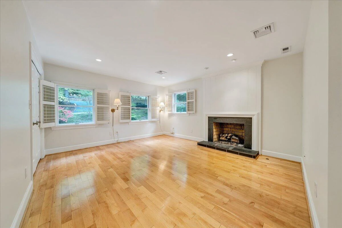 5122 Remington RD - Photo 30