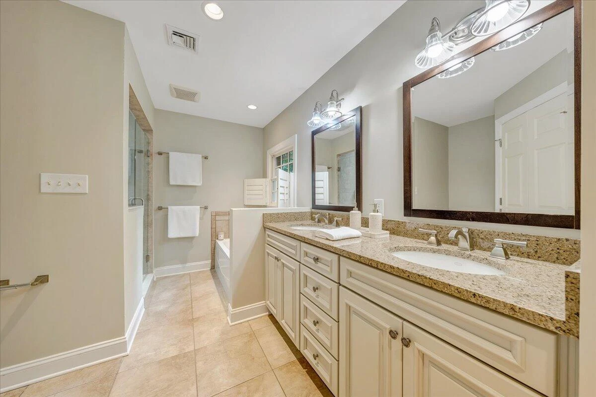 5122 Remington RD - Photo 32