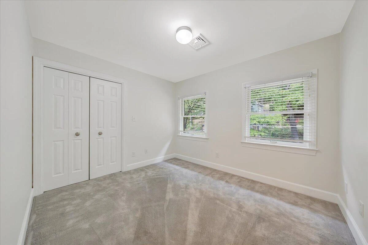 5122 Remington RD - Photo 37