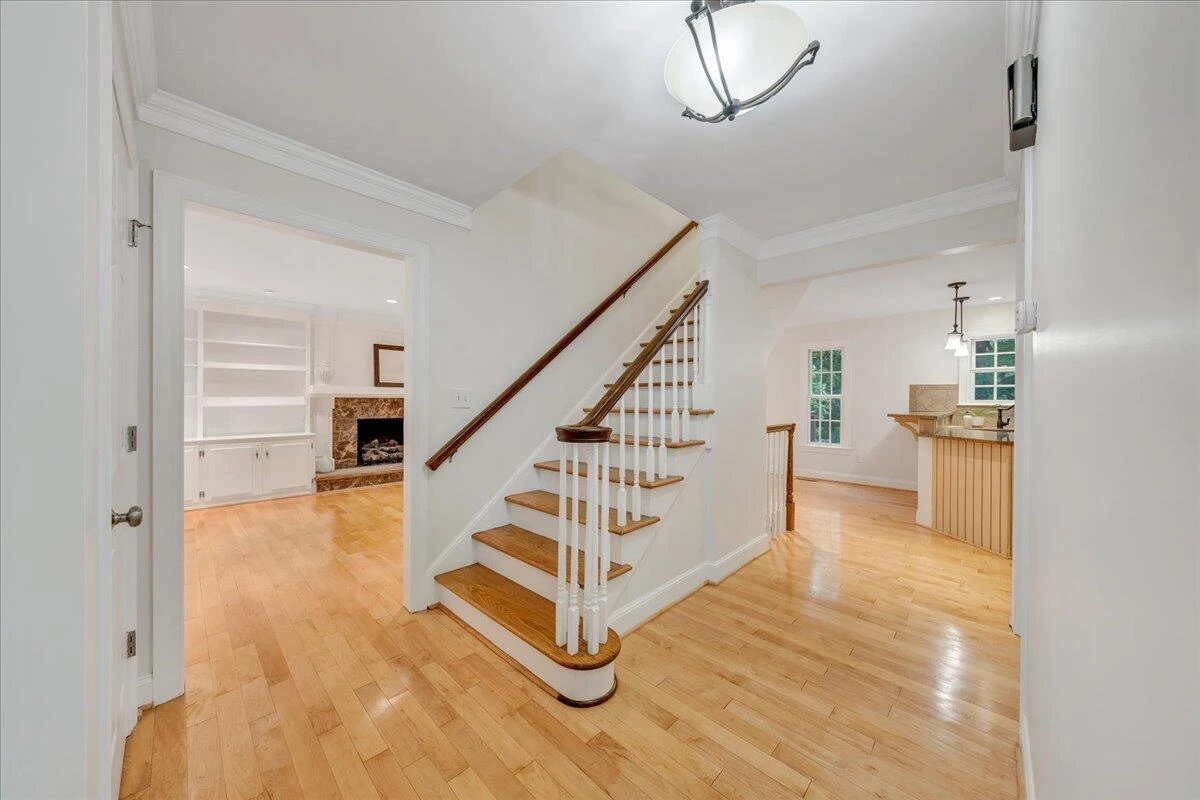 5122 Remington RD - Photo 7