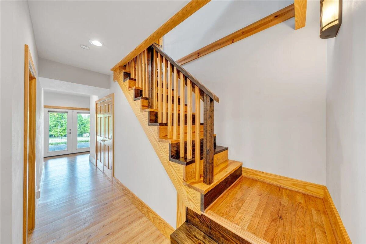 257 Bobolink DR - Photo 43