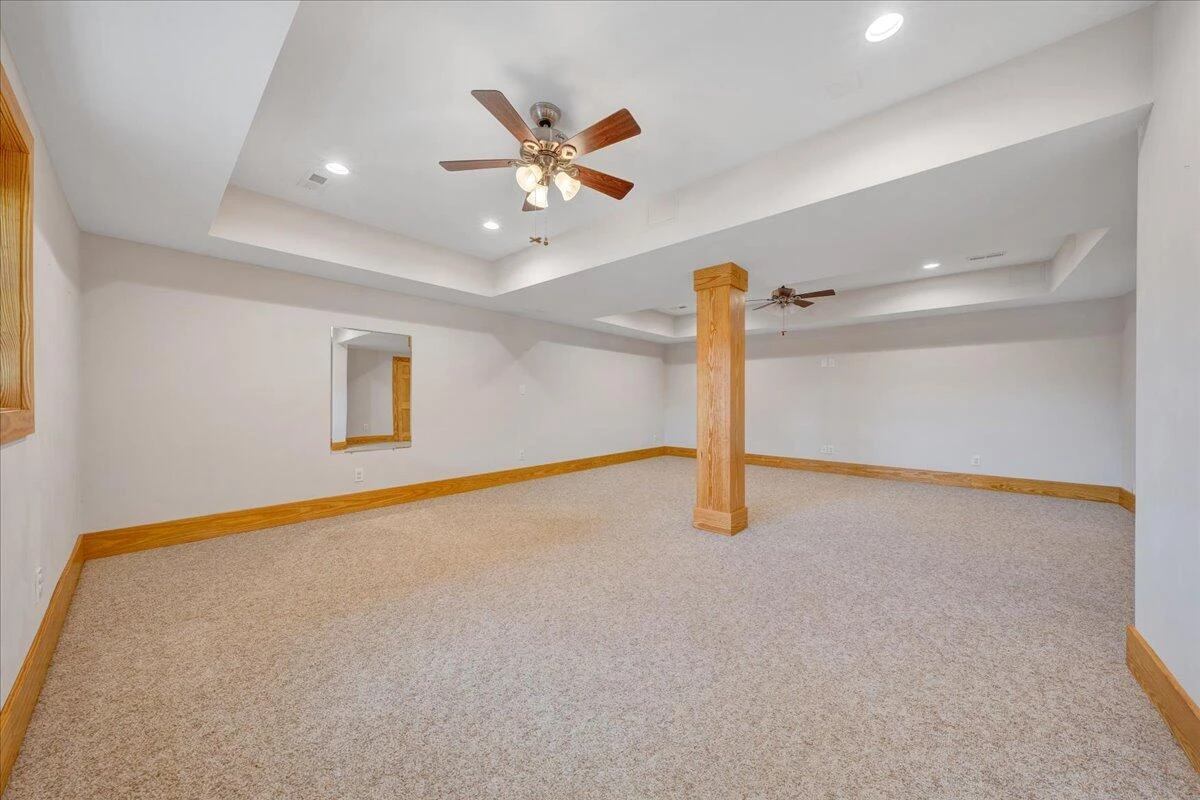 257 Bobolink DR - Photo 51