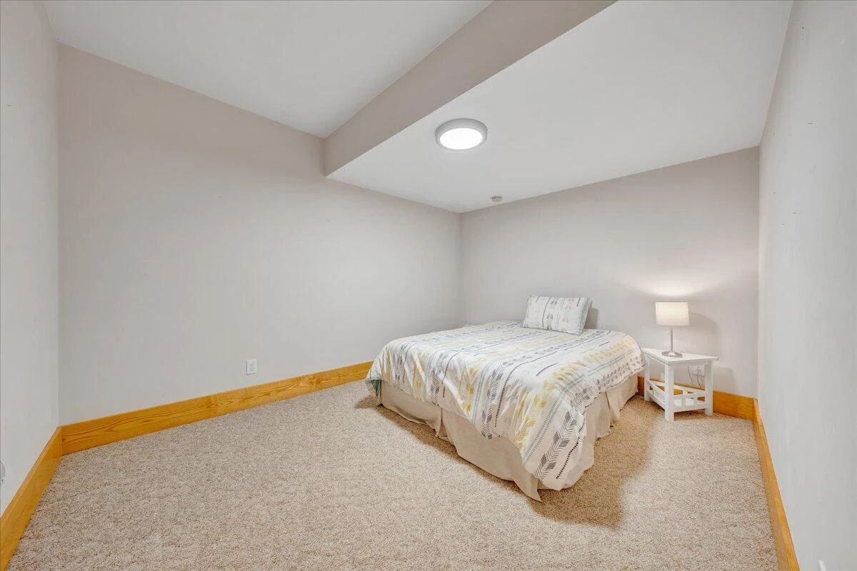 257 Bobolink DR - Photo 52