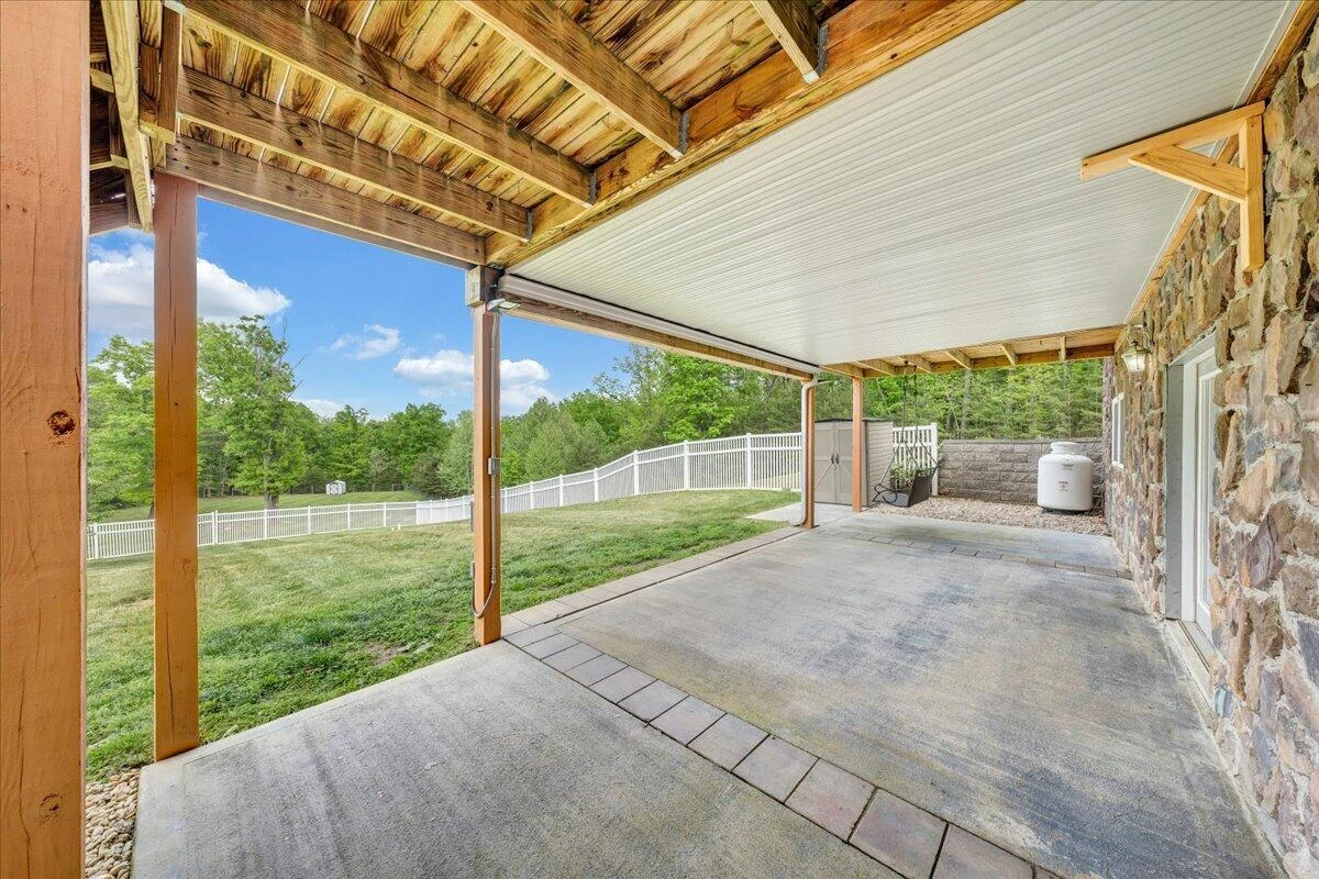 257 Bobolink DR - Photo 56