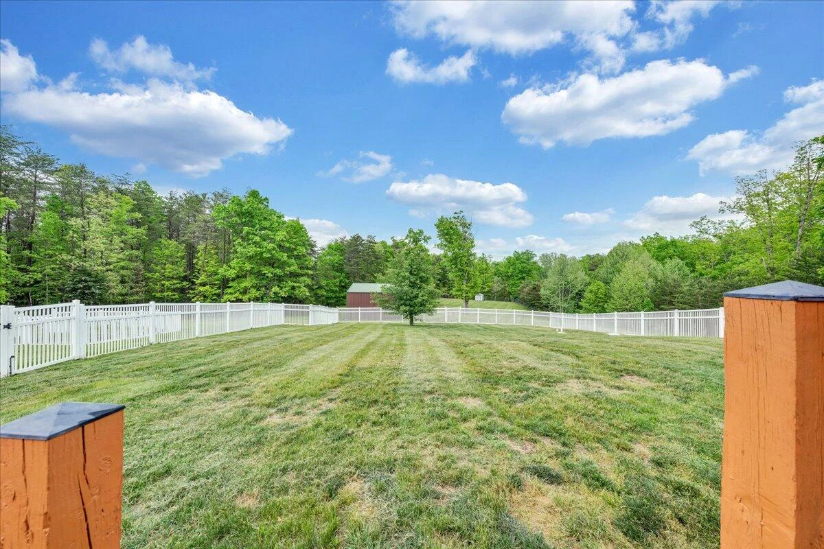 257 Bobolink DR - Photo 57