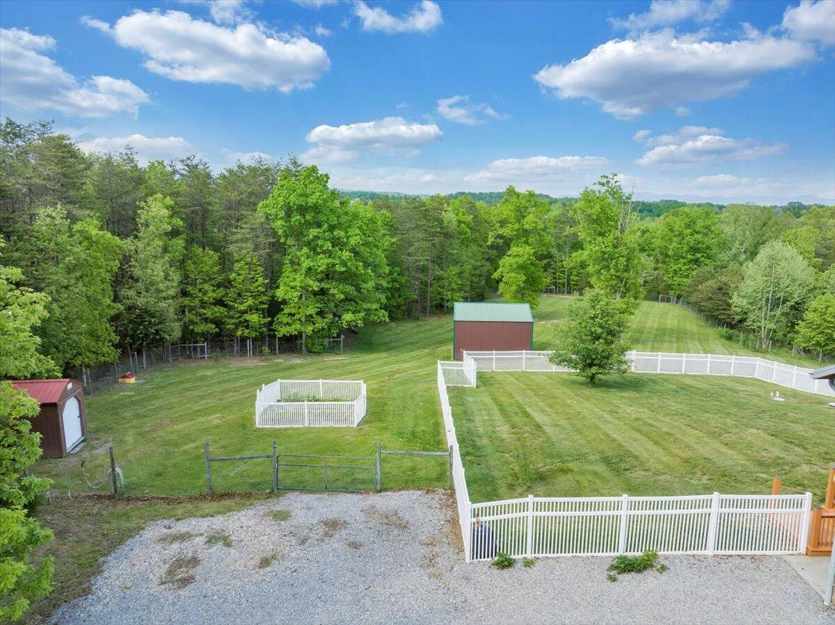 257 Bobolink DR - Photo 64