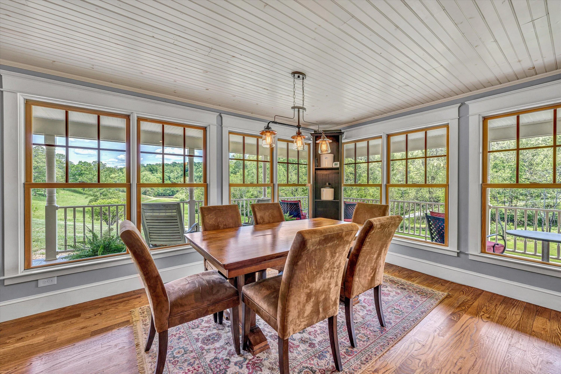 1045 Wooded Acres DR - Photo 20
