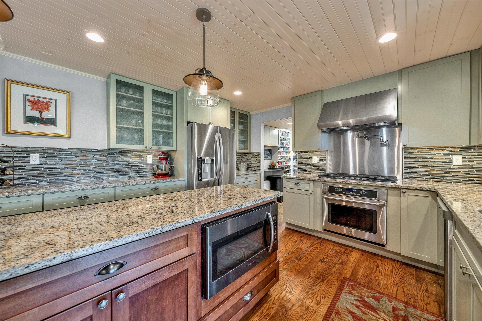 1045 Wooded Acres DR - Photo 30