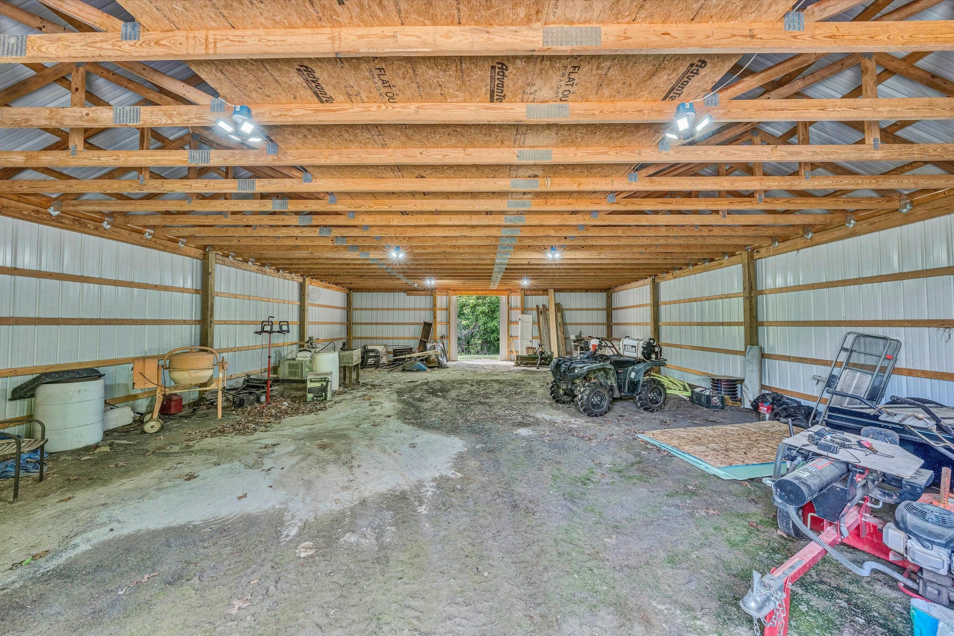 1045 Wooded Acres DR - Photo 62