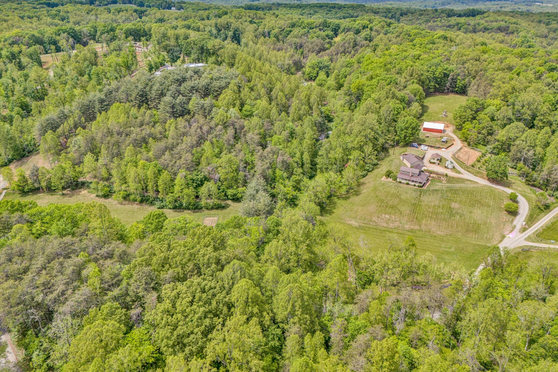 1045 Wooded Acres DR - Photo 72
