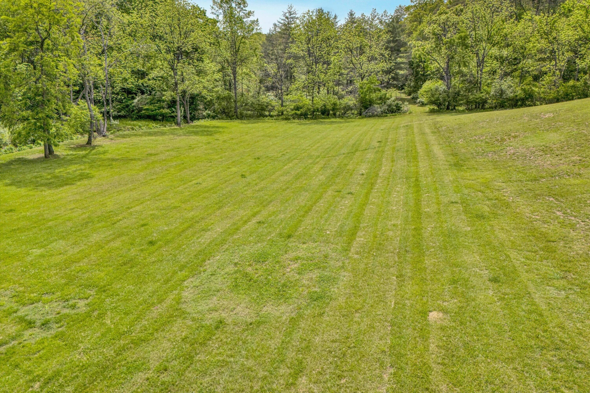 1045 Wooded Acres DR - Photo 77