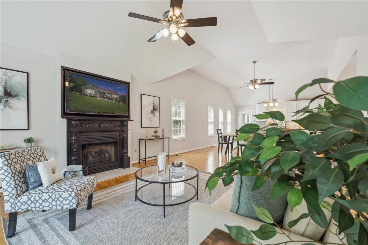 112 Cedarwood Ct CT - Photo 14