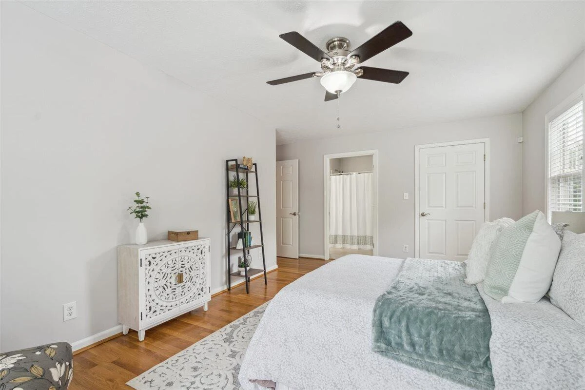 112 Cedarwood Ct CT - Photo 32