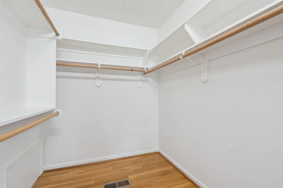 112 Cedarwood Ct CT - Photo 35