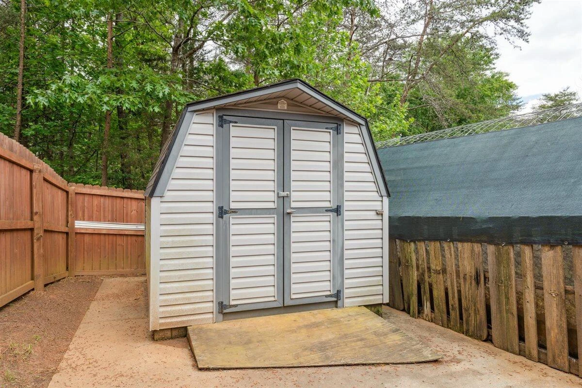 112 Cedarwood Ct CT - Photo 52