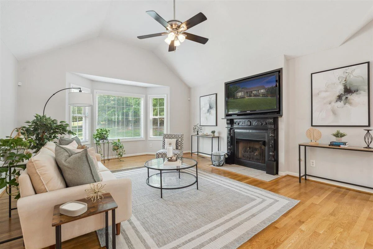 112 Cedarwood Ct CT - Photo 10