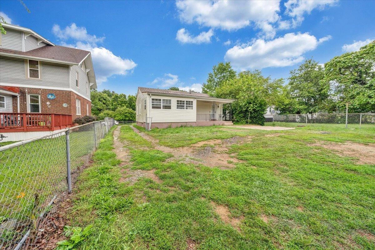 1218 Grayson AVE - Photo 25