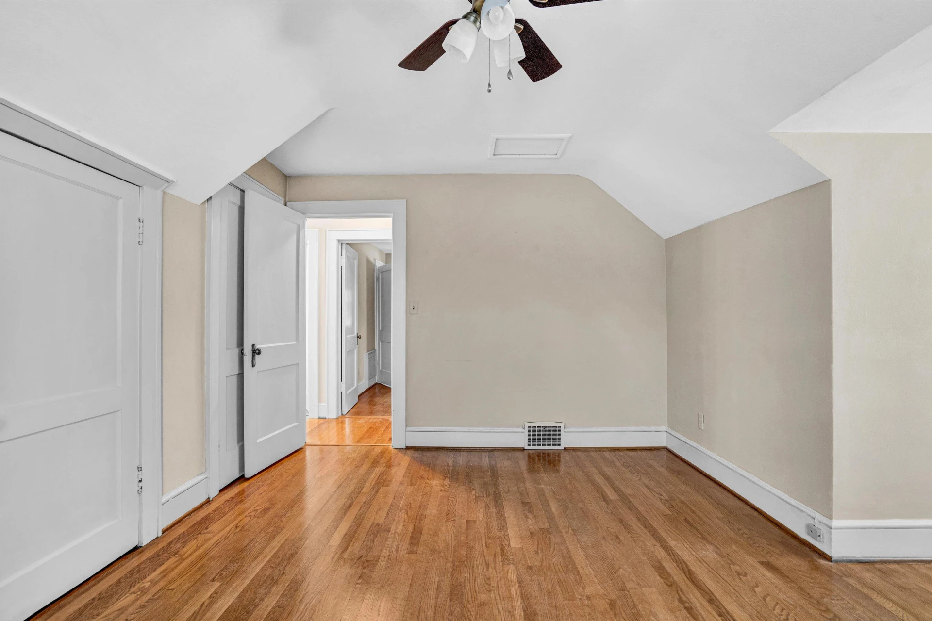 2920 Bradley ST - Photo 21