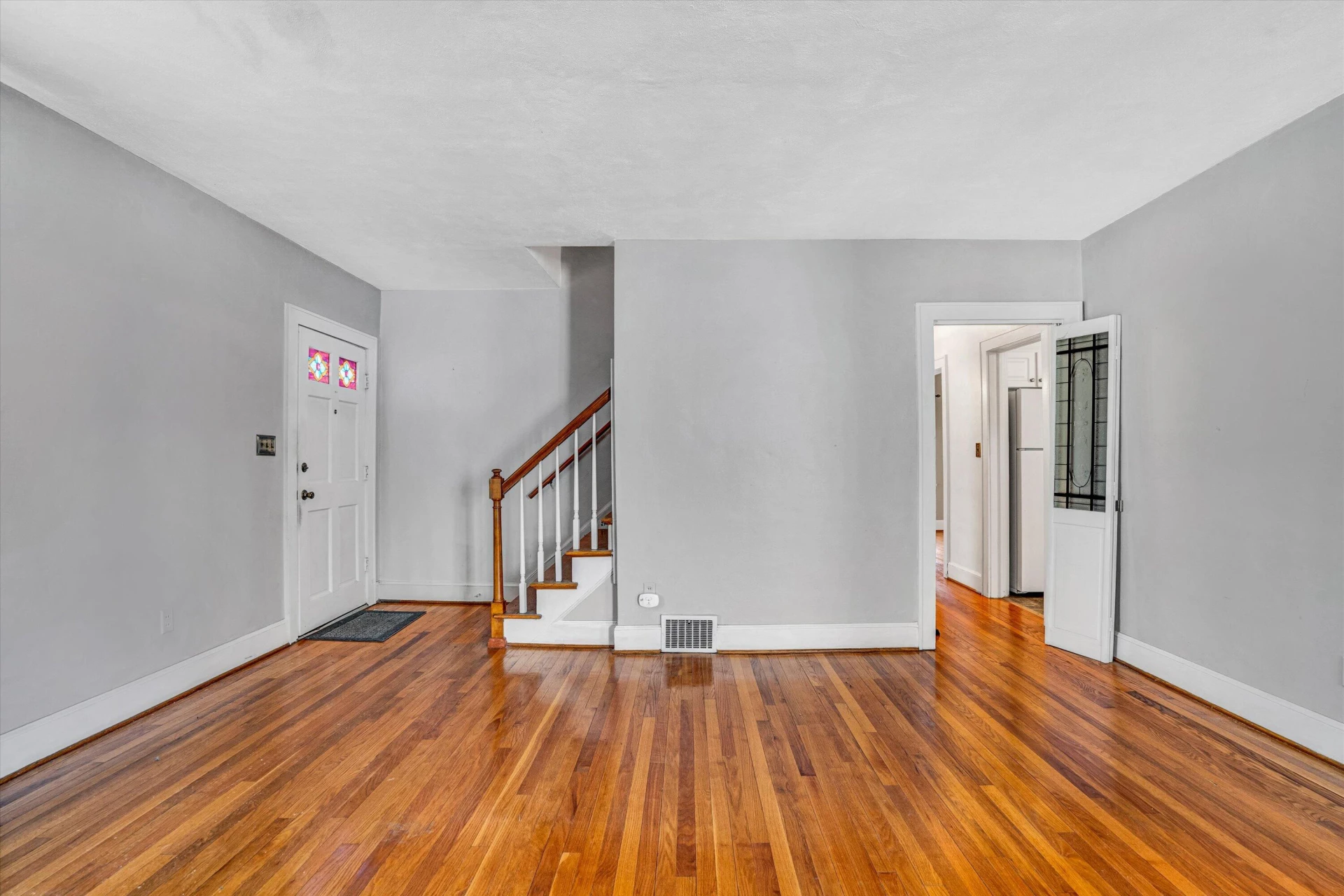 2920 Bradley ST - Photo 5