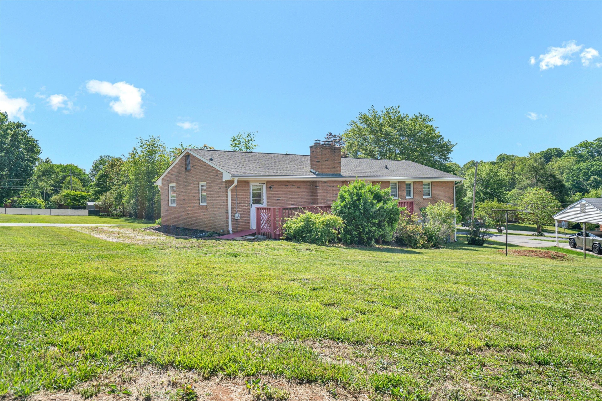 2609 Northcross RD - Photo 3