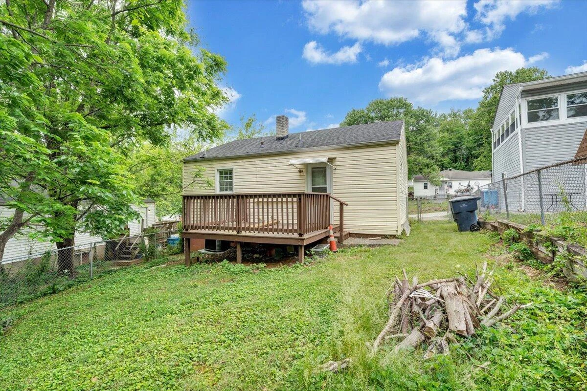 1919 Clinton AVE - Photo 18
