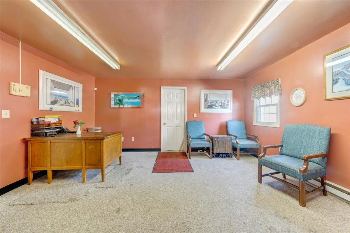 1921 Clinton AVE - Photo 25