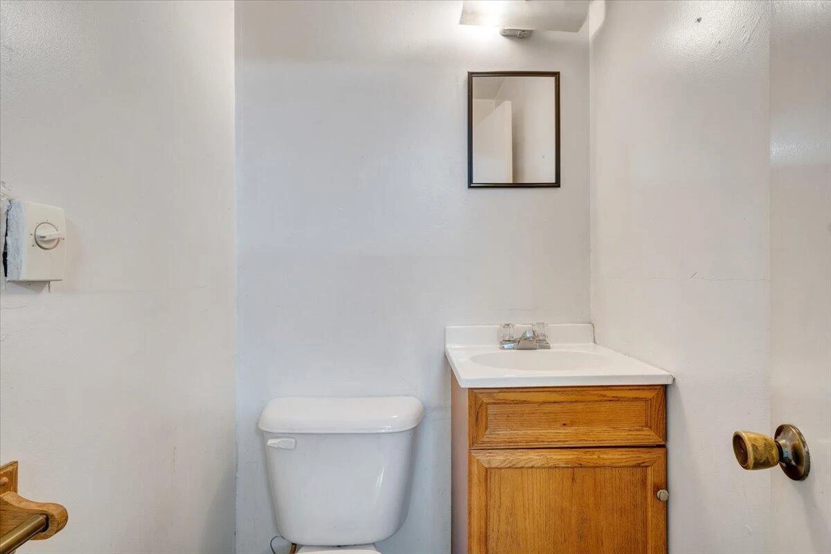 1921 Clinton AVE - Photo 27