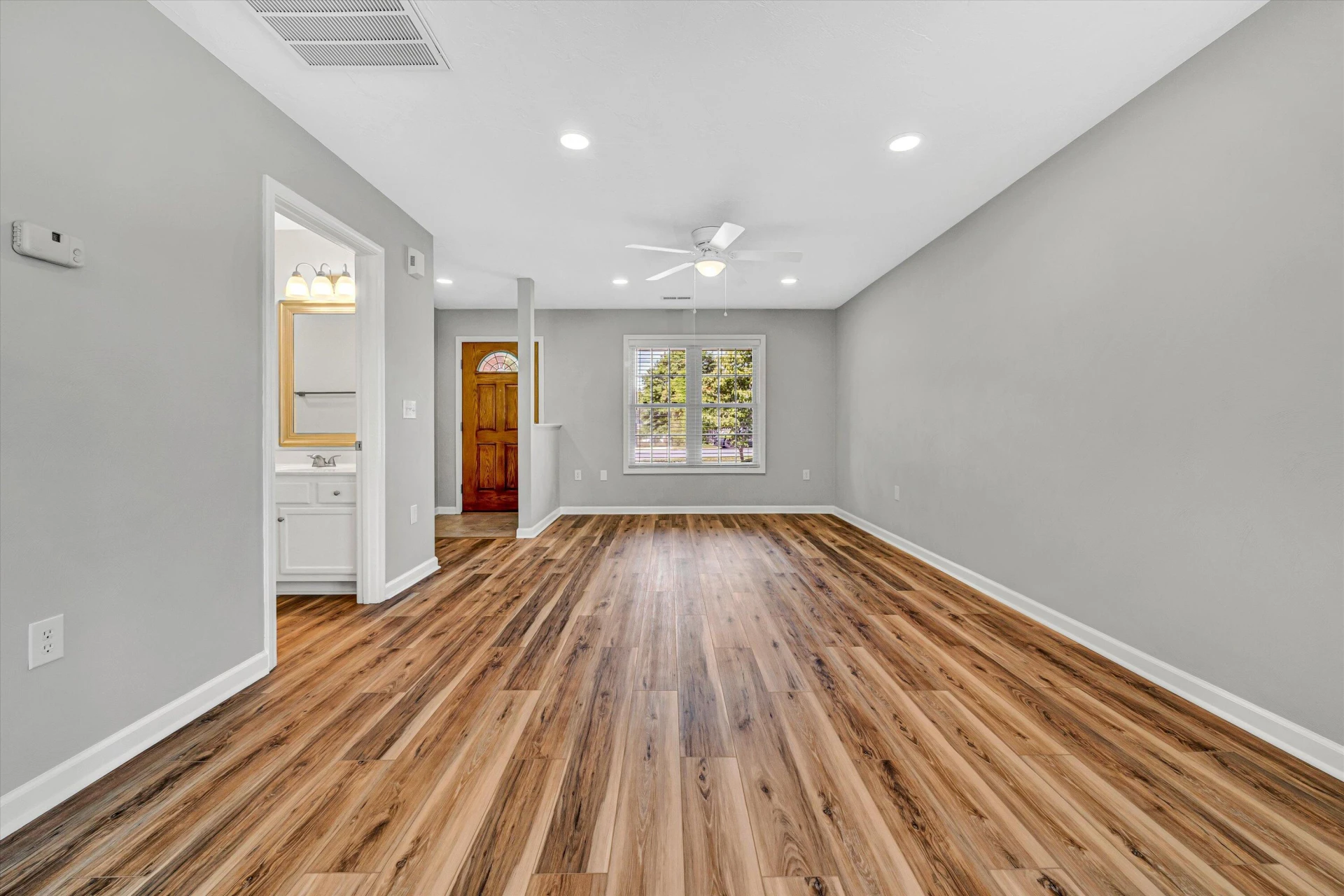 402 Chestnut ST - Photo 3