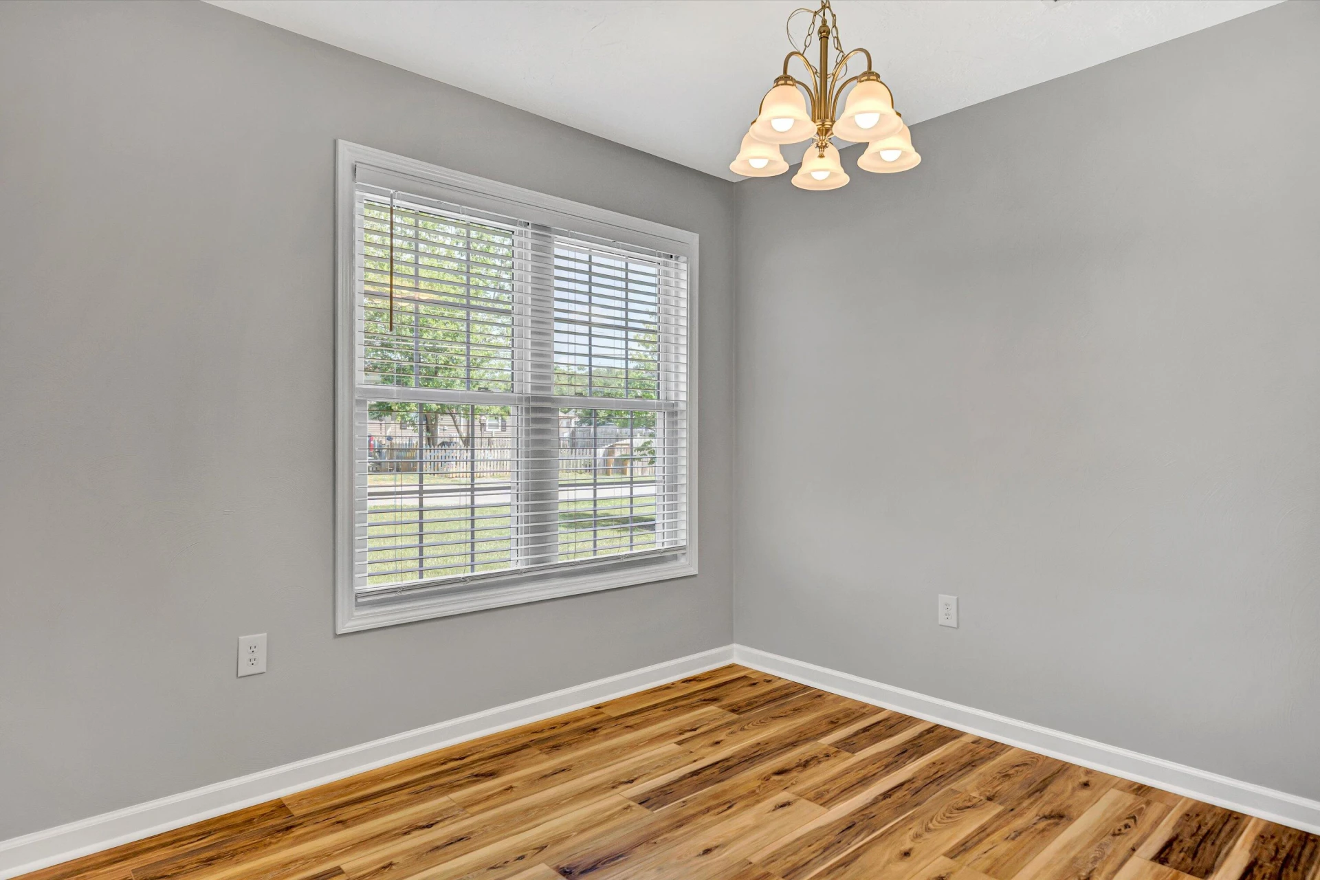 402 Chestnut ST - Photo 5