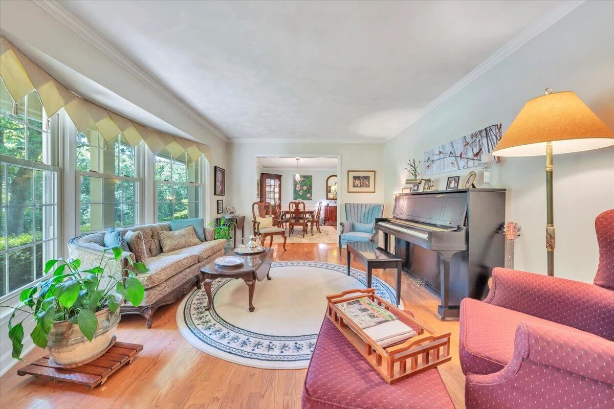 302 Woodland RD - Photo 6