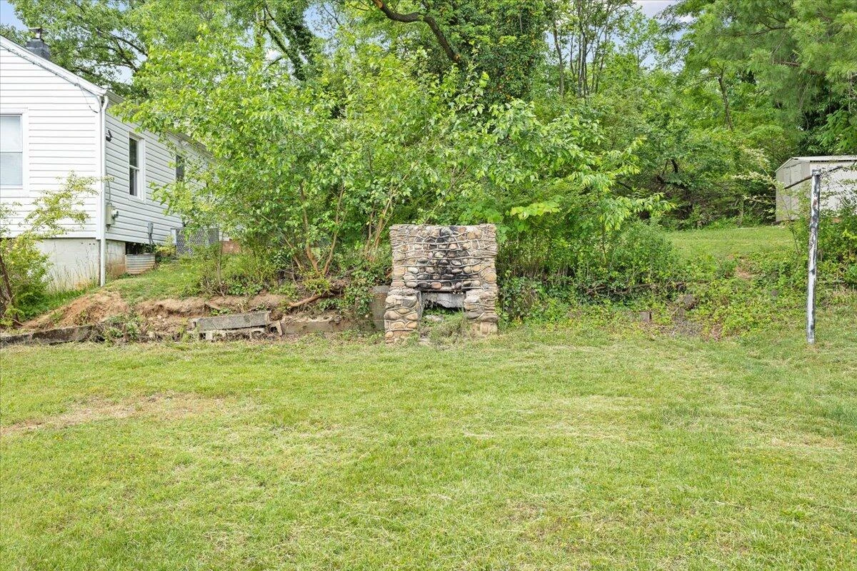1503 Barnett RD - Photo 7