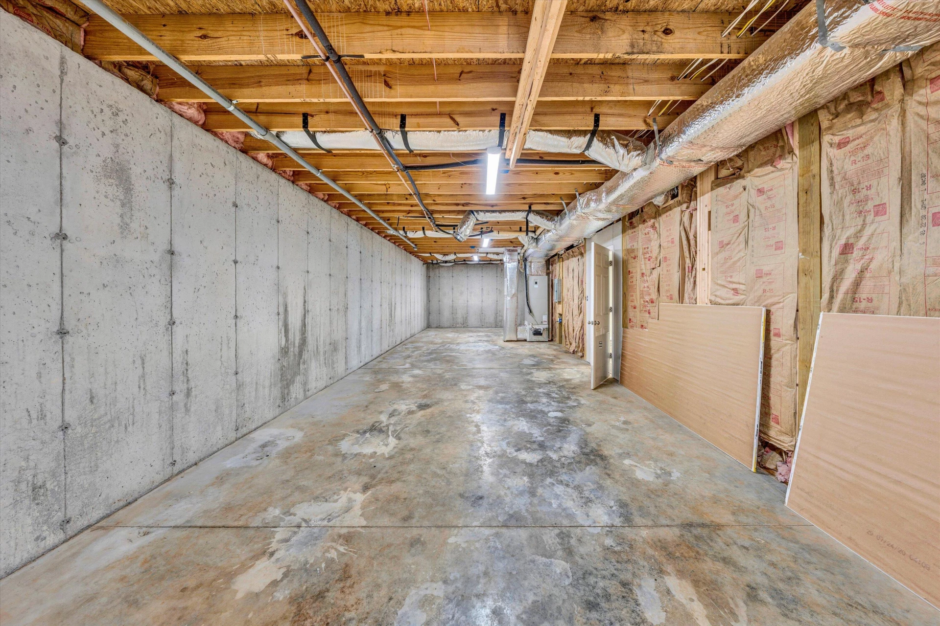 219 Emerald Point - Photo 34