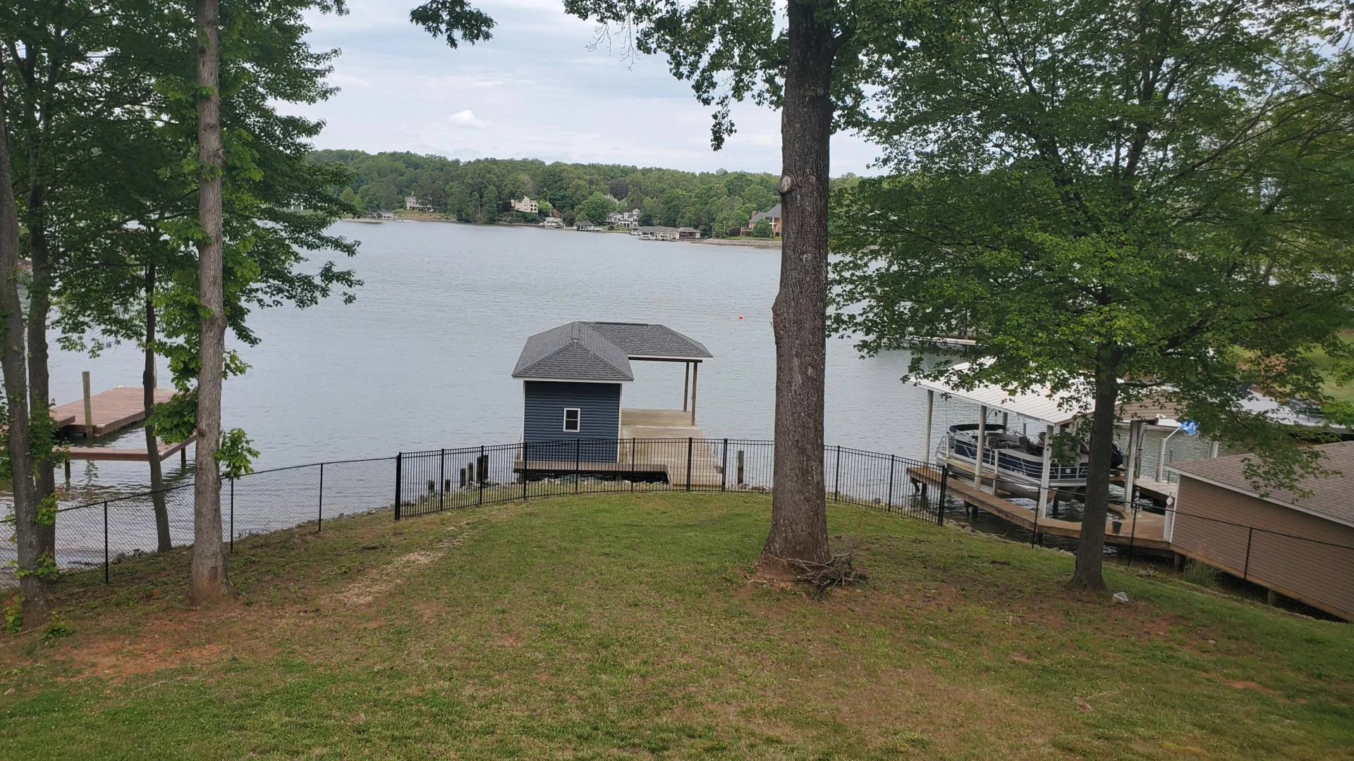 219 Emerald Point - Photo 52
