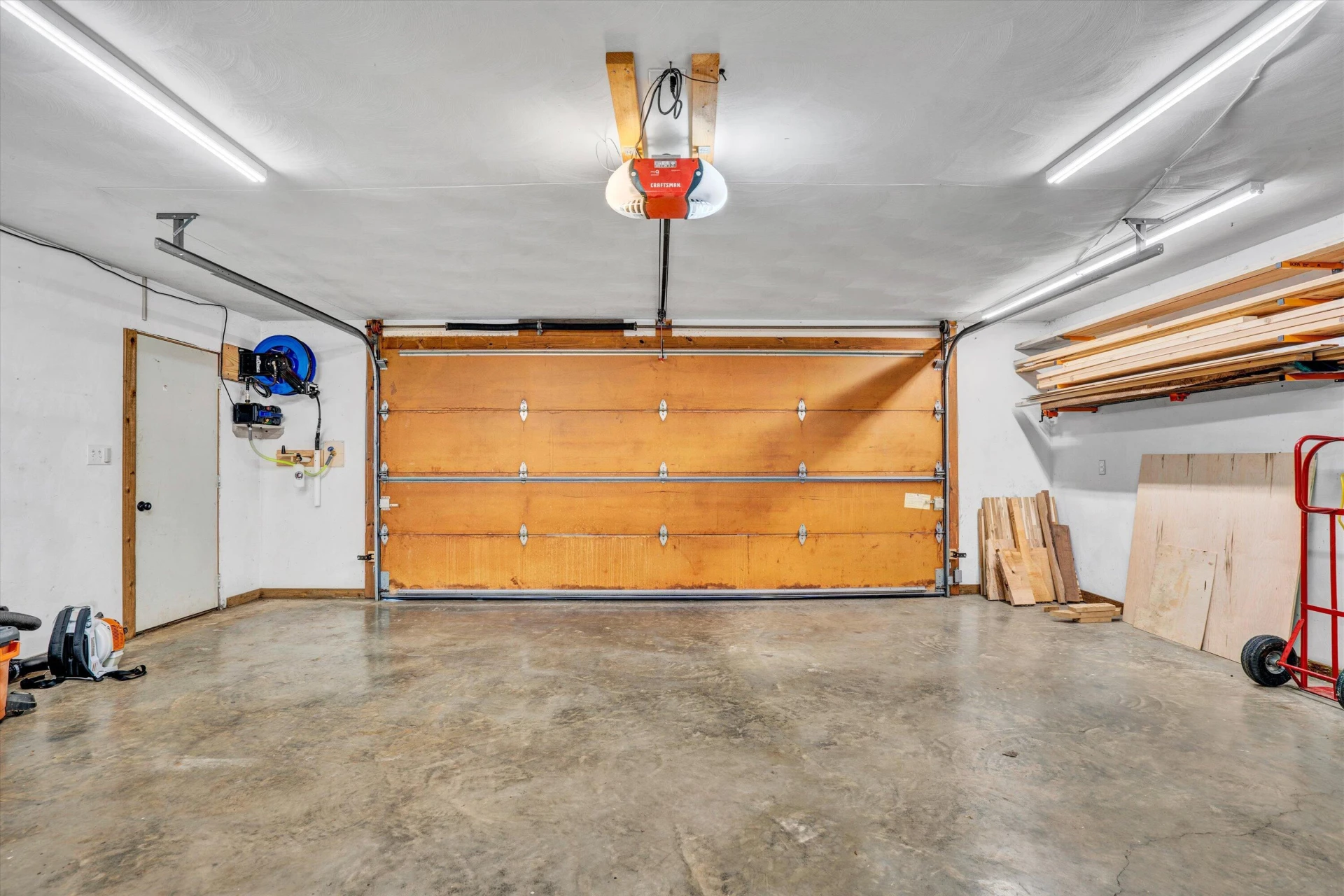 1033 Hickory Falls RD - Photo 38