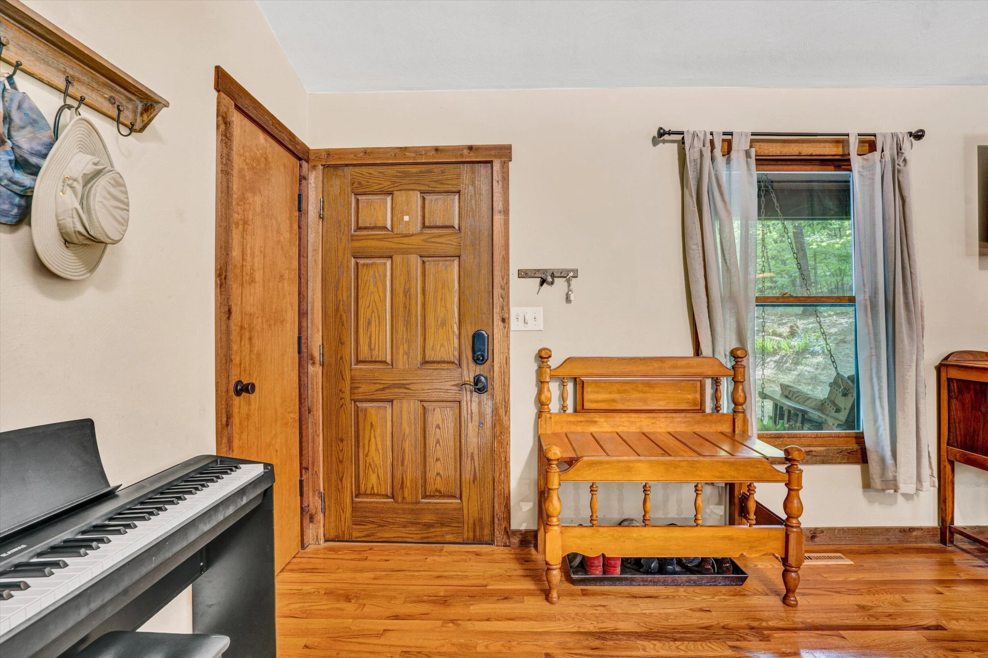 1033 Hickory Falls RD - Photo 4